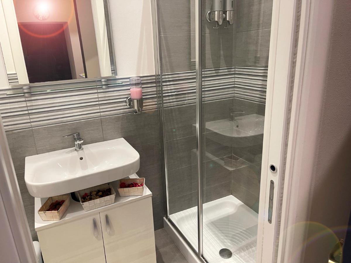 Apartament Portamedina House Neapol Zewnętrze zdjęcie